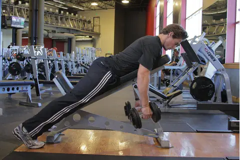 Correct form for Chest-Supported Dumbbell Row